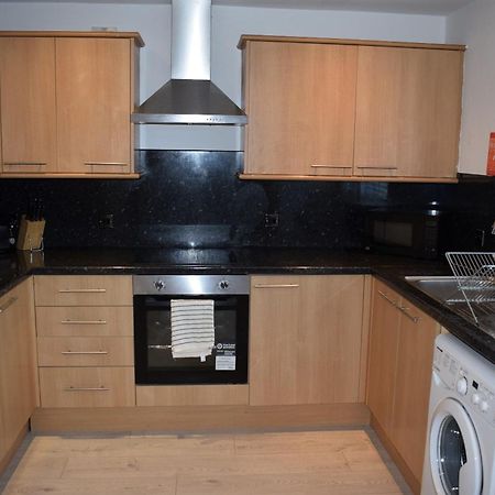 3 Bedroom-Kelpies Serviced Apartments Burns Falkirk Exterior photo